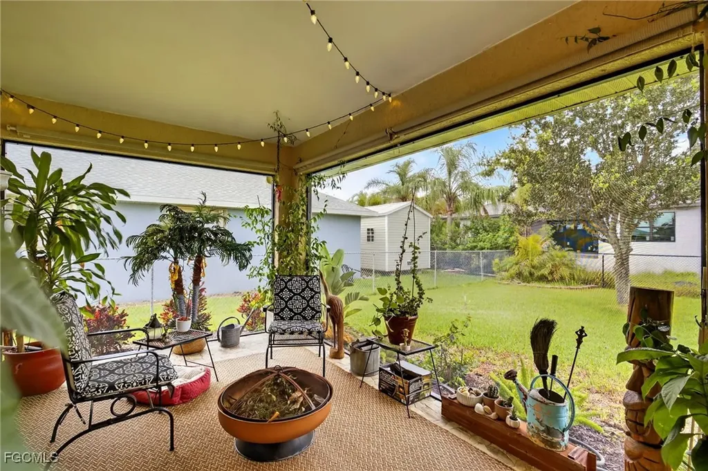 2820 SW 29th Place Cape Coral FL 33914