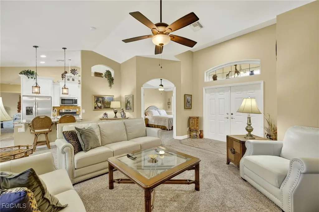 2820 SW 29th Place Cape Coral FL 33914