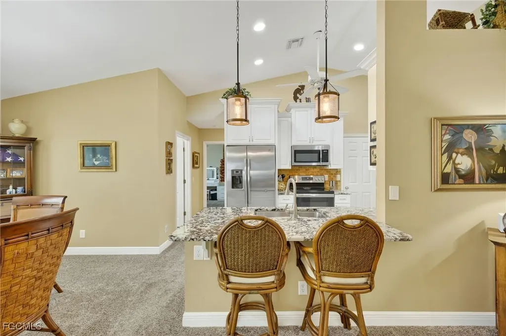 2820 SW 29th Place Cape Coral FL 33914