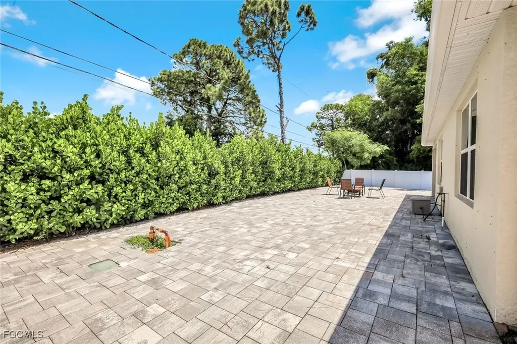 8349 Butternut Road Fort Myers FL 33967