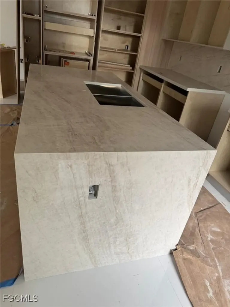 2217 Jefferson Avenue Alva FL 33920