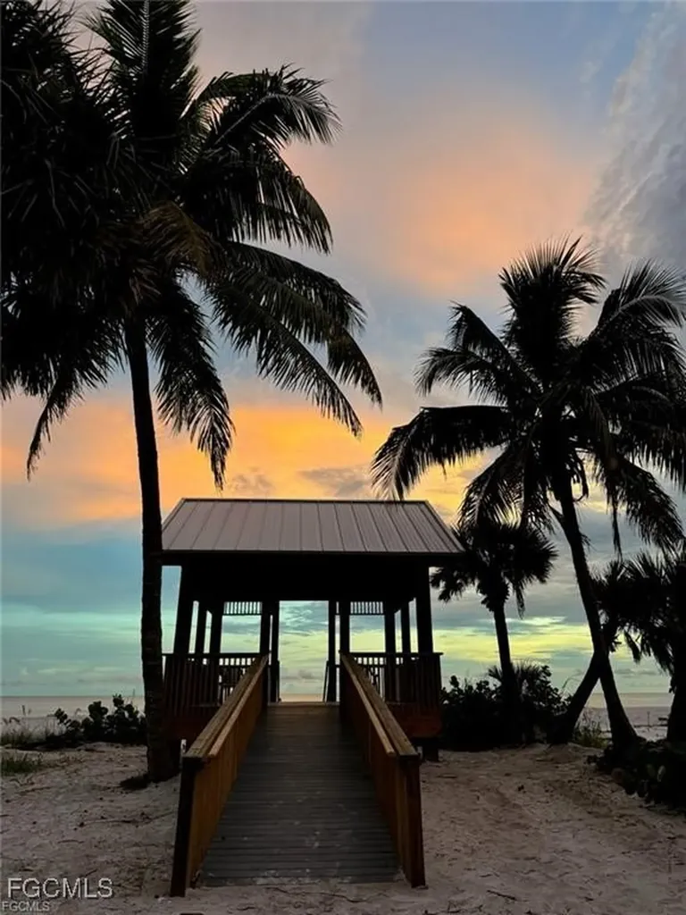 126 Mandalay Road Fort Myers Beach FL 33931