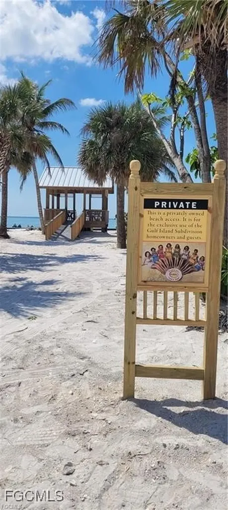 126 Mandalay Road Fort Myers Beach FL 33931