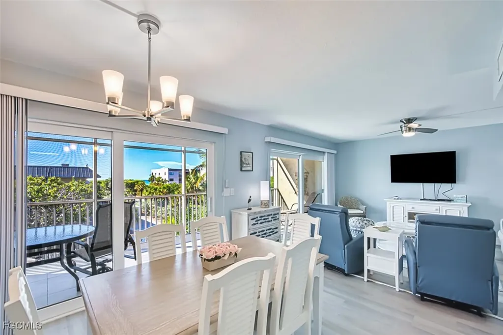 1246 Fulgur Street Sanibel FL 33957