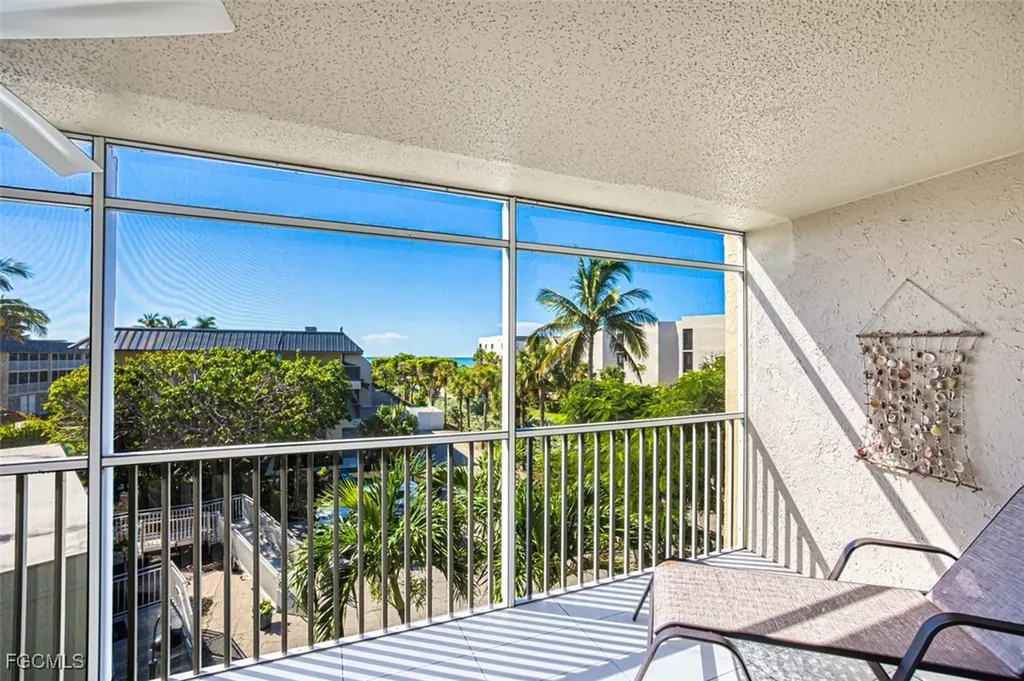 1246 Fulgur Street Sanibel FL 33957