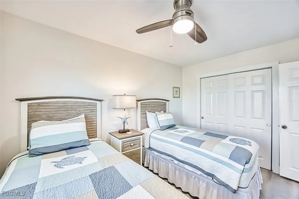 1246 Fulgur Street Sanibel FL 33957