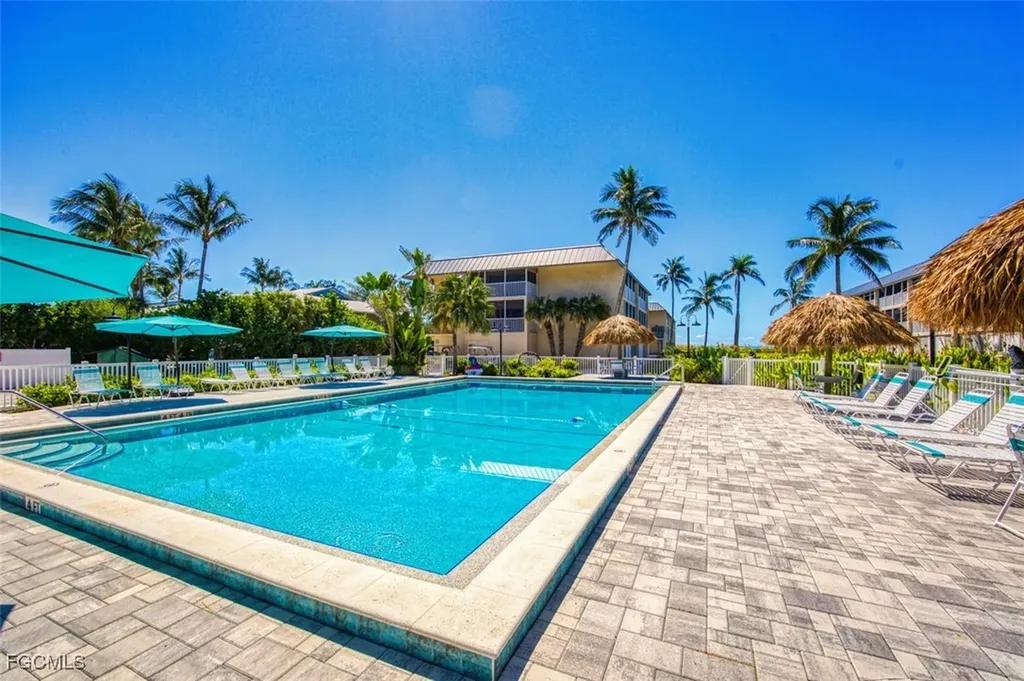 1246 Fulgur Street Sanibel FL 33957