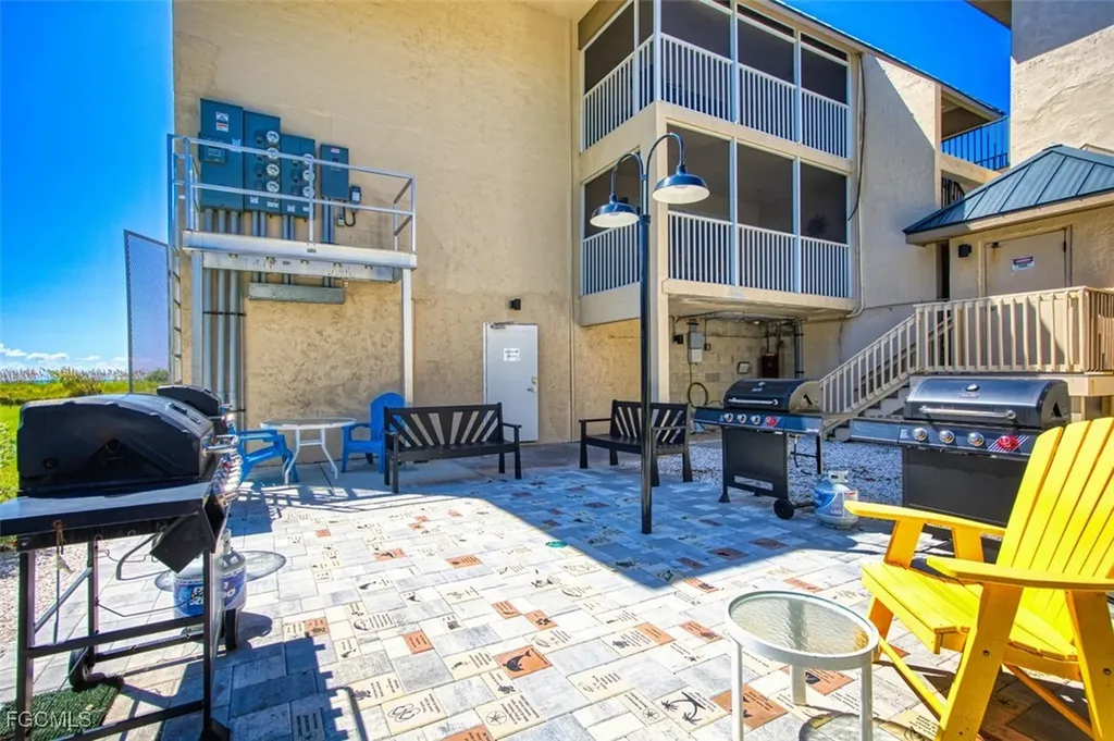 1246 Fulgur Street Sanibel FL 33957