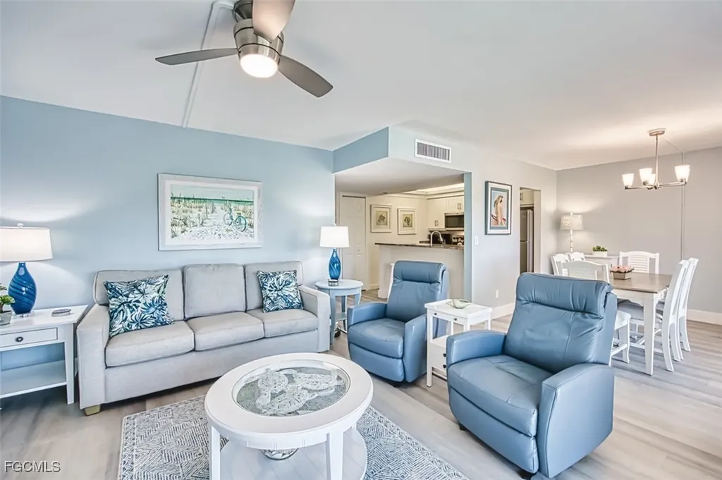 1246 Fulgur Street Sanibel FL 33957