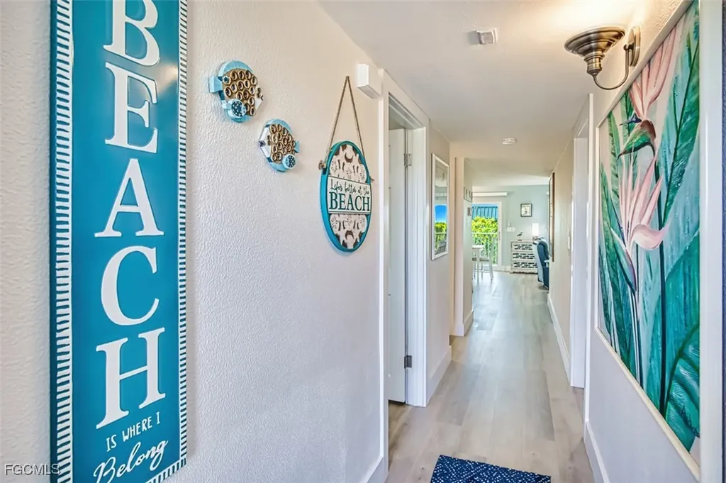 1246 Fulgur Street Sanibel FL 33957