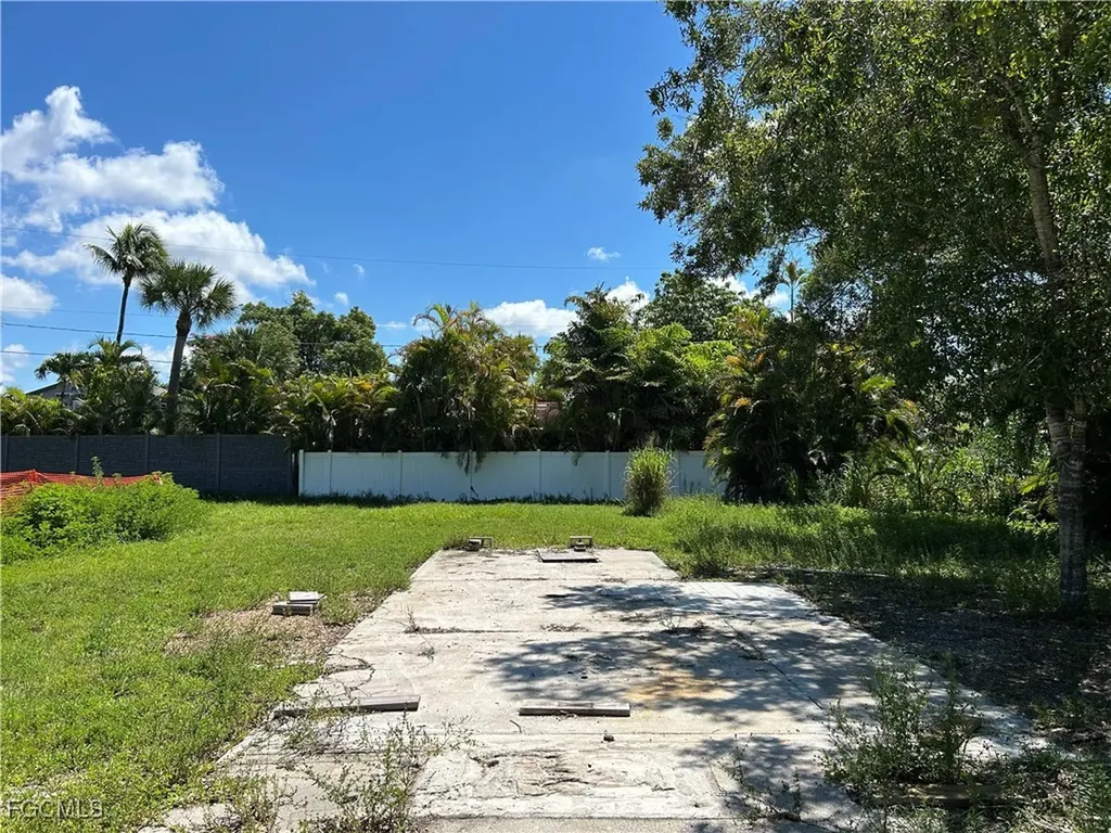 15651 Biddy Lane Fort Myers FL 33908