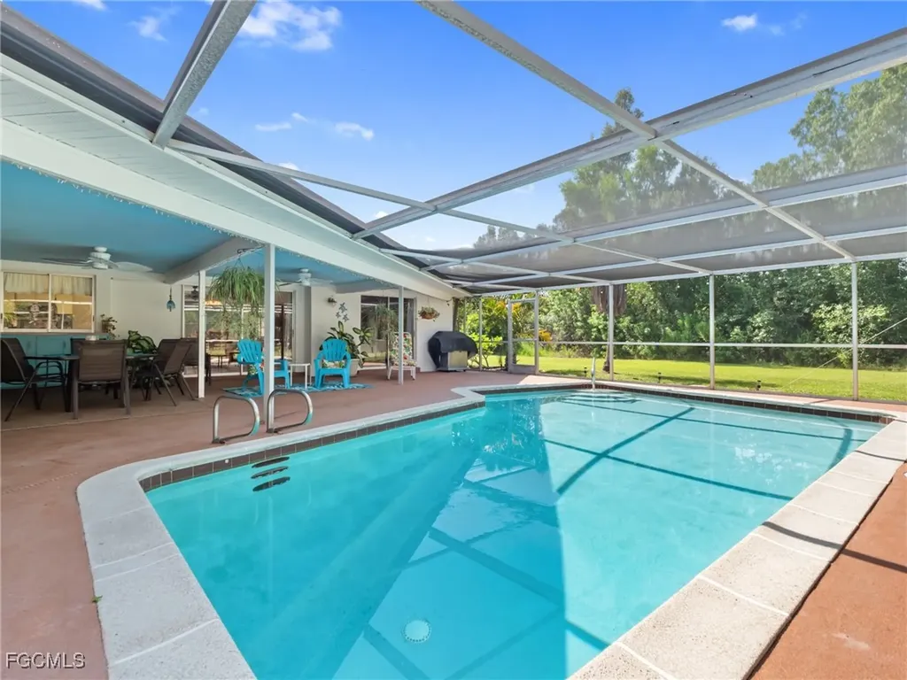 13001 Shetland Lane Fort Myers FL 33912