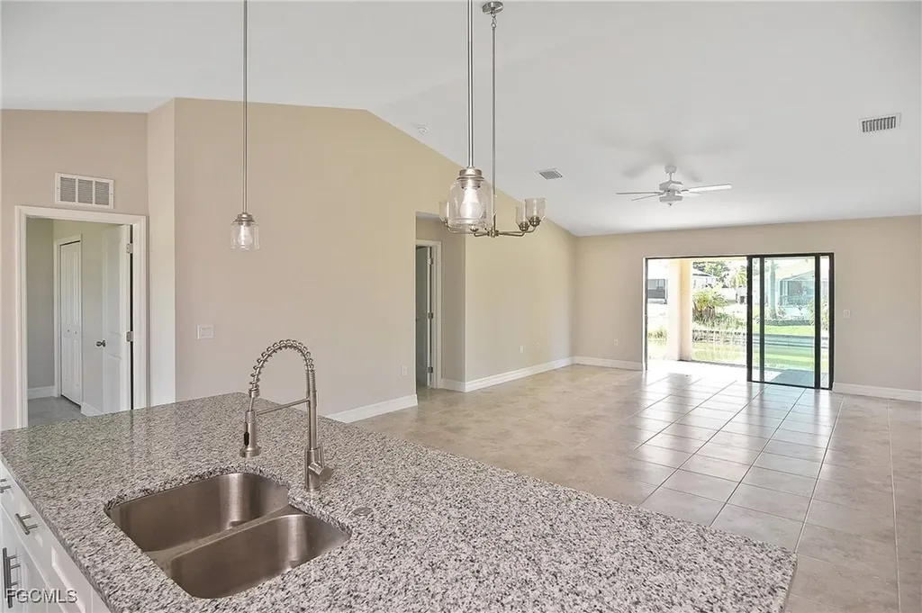 1820 NW 21st Street Cape Coral FL 33993