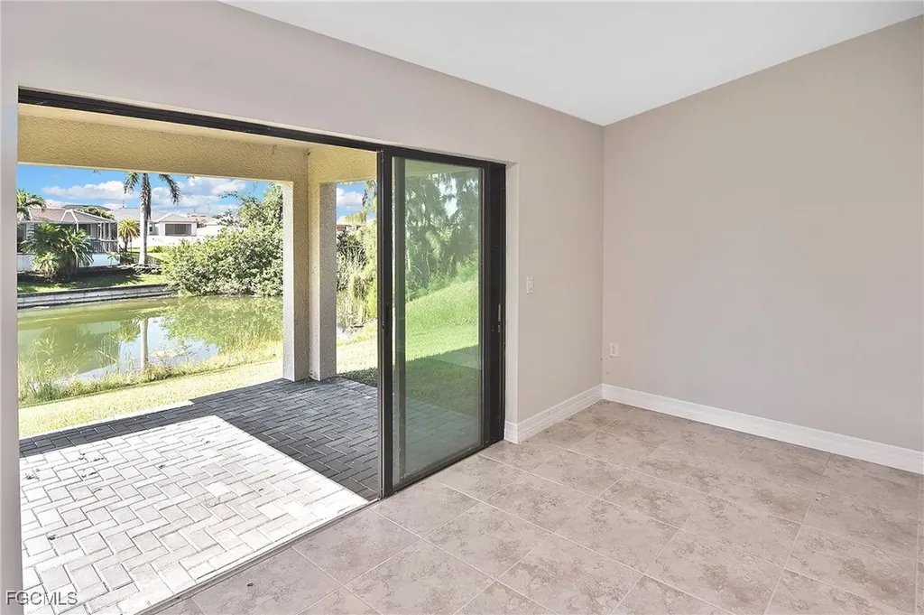 1820 NW 21st Street Cape Coral FL 33993