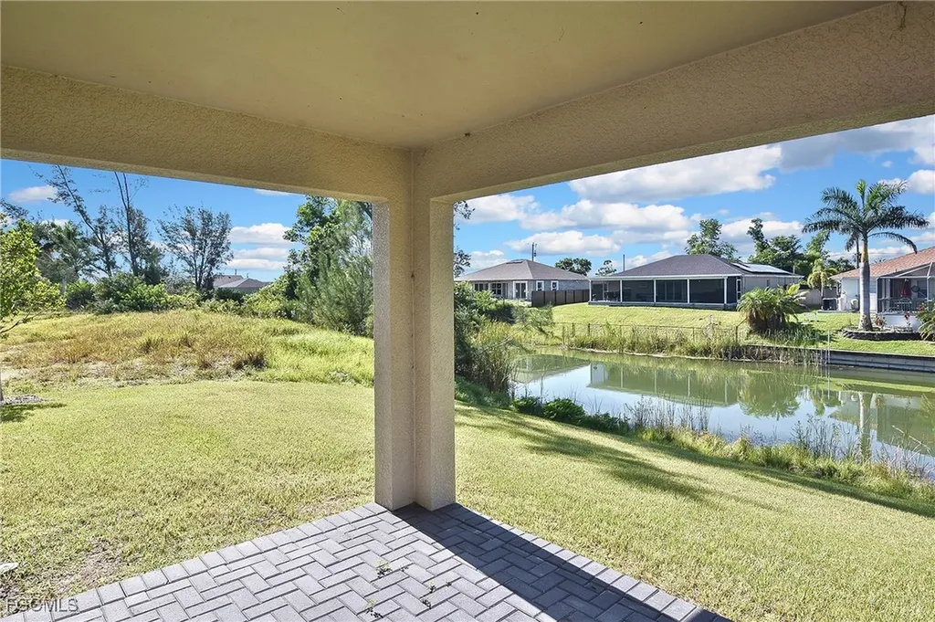 1820 NW 21st Street Cape Coral FL 33993