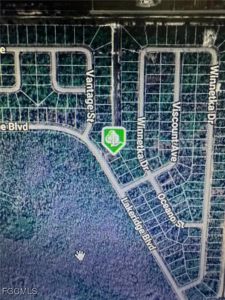 284 Lakeridge Boulevard Lehigh Acres FL 33972