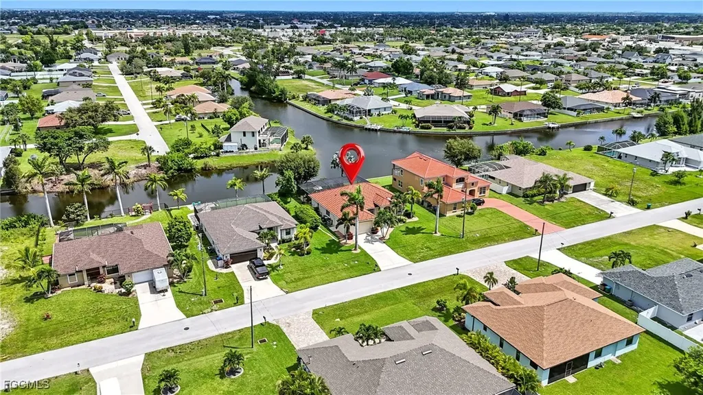 227 SW 28th Terrace Cape Coral FL 33914
