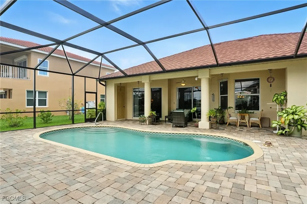227 SW 28th Terrace Cape Coral FL 33914