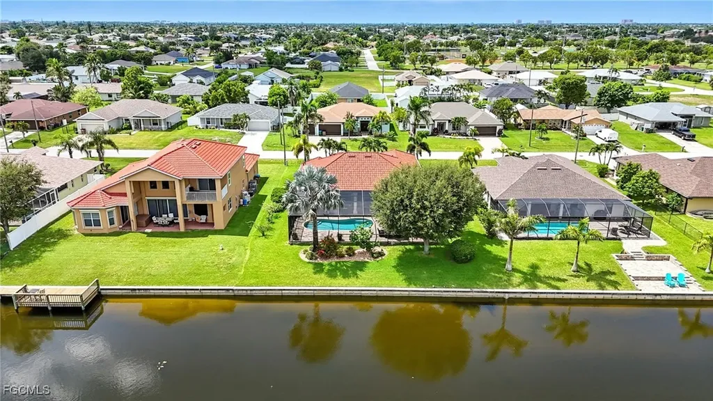 227 SW 28th Terrace Cape Coral FL 33914