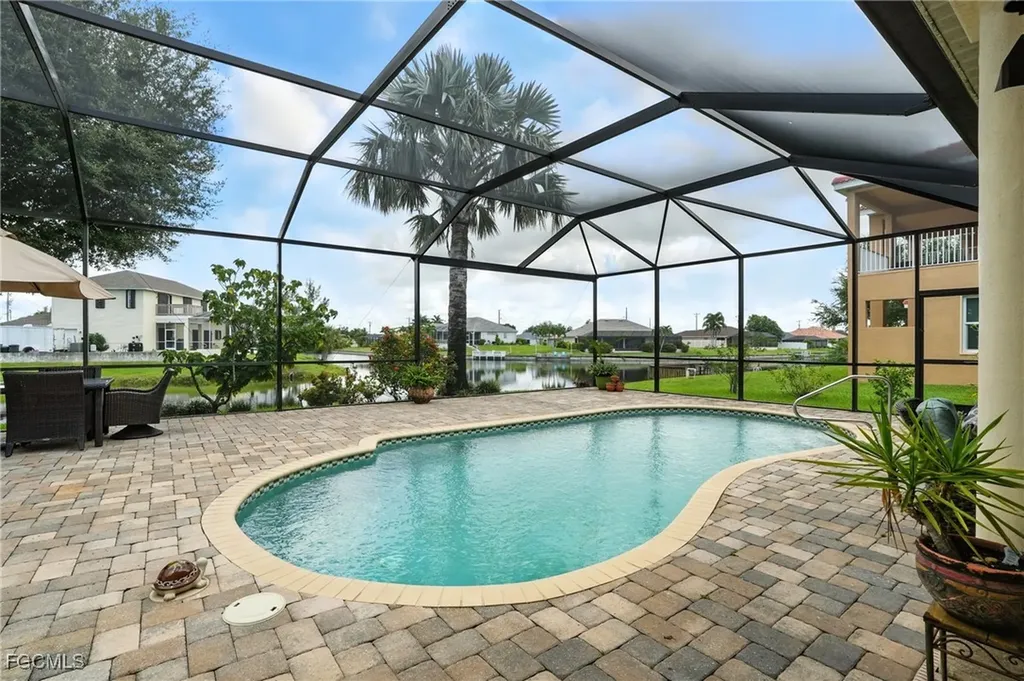 227 SW 28th Terrace Cape Coral FL 33914