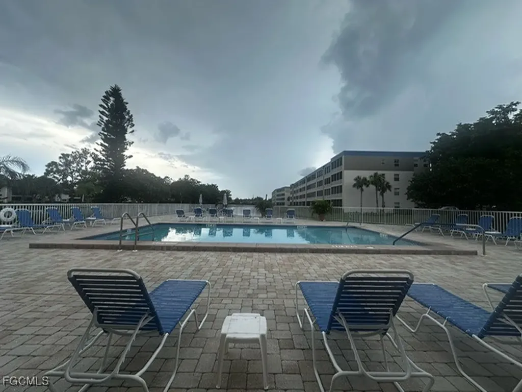 14831 Park Lake Drive Fort Myers FL 33919