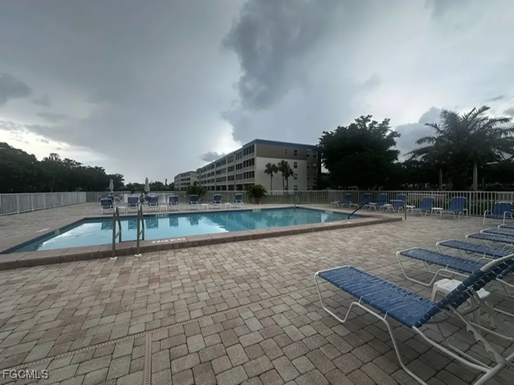 14831 Park Lake Drive Fort Myers FL 33919