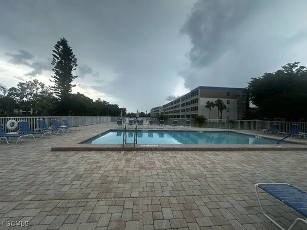 14831 Park Lake Drive Fort Myers FL 33919