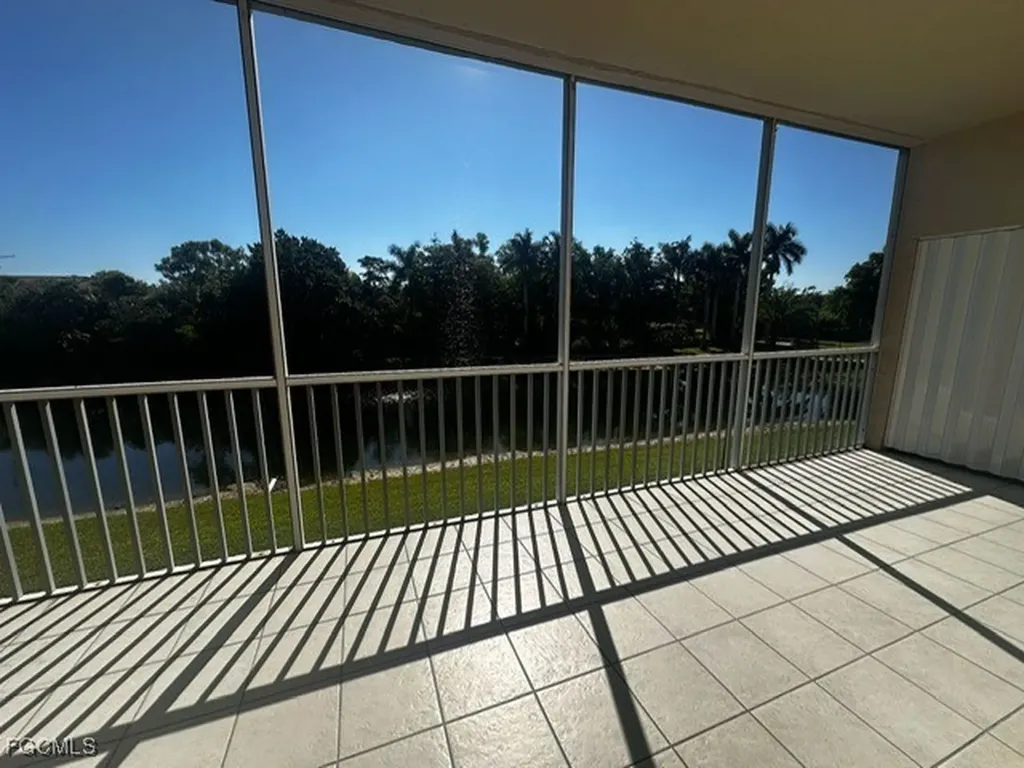 14831 Park Lake Drive Fort Myers FL 33919