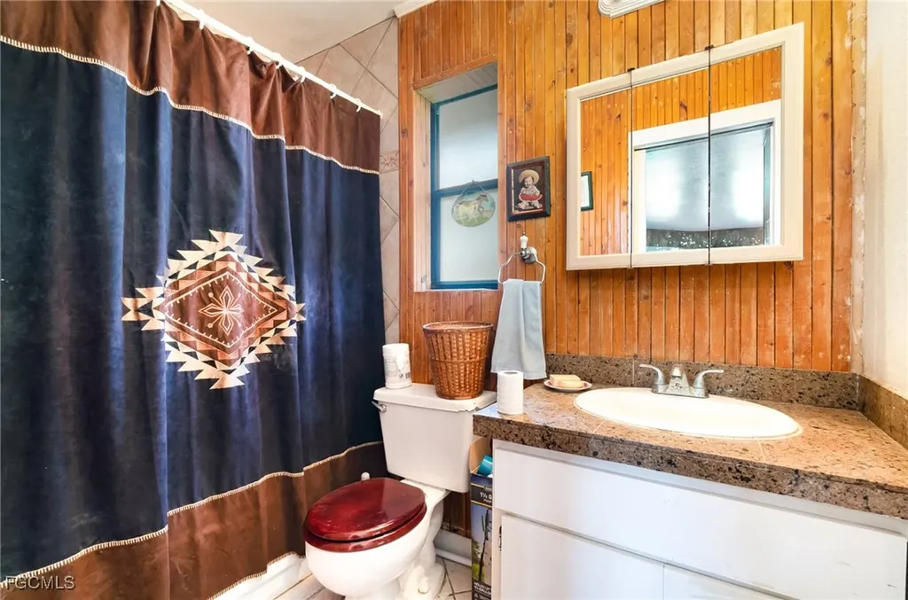 19201 Matt Road North Fort Myers FL 33917