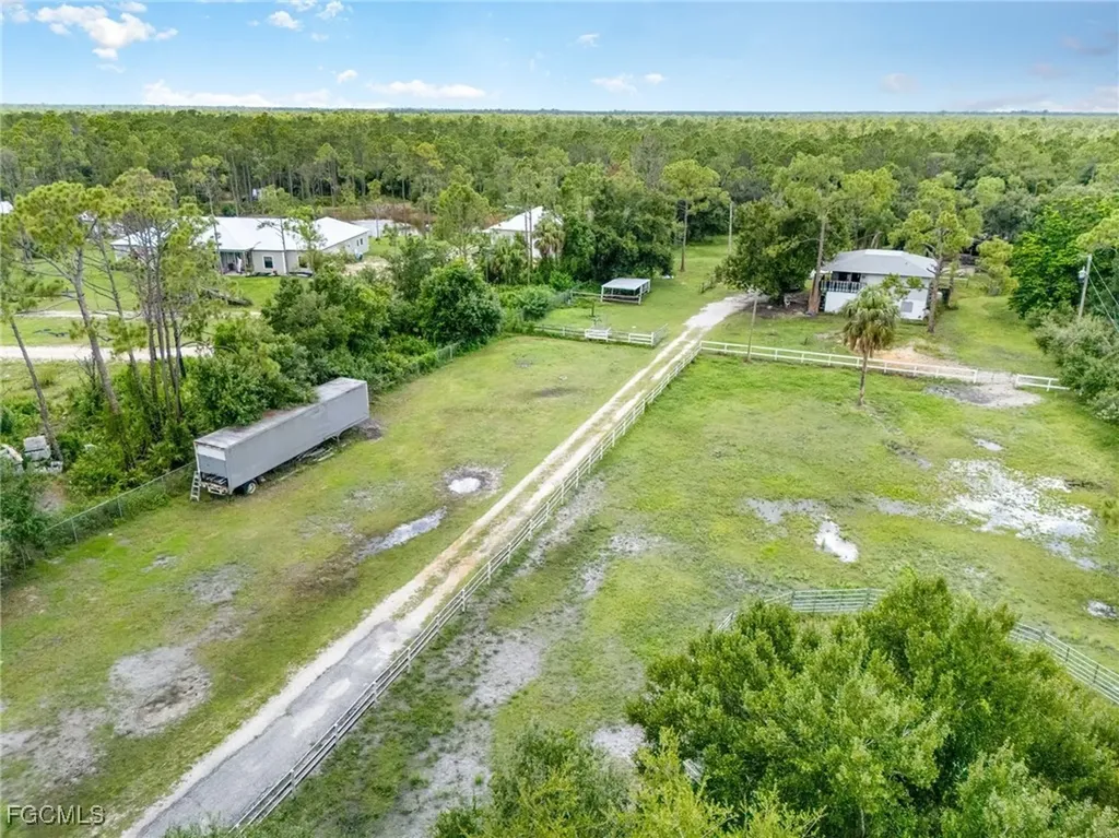 19201 Matt Road North Fort Myers FL 33917