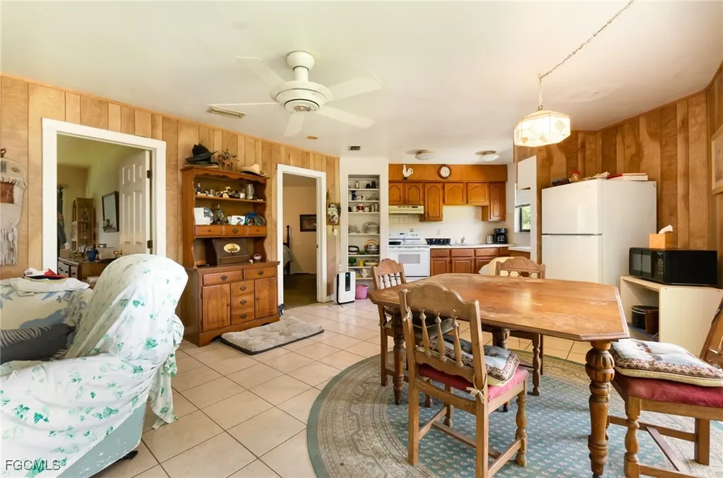 19201 Matt Road North Fort Myers FL 33917