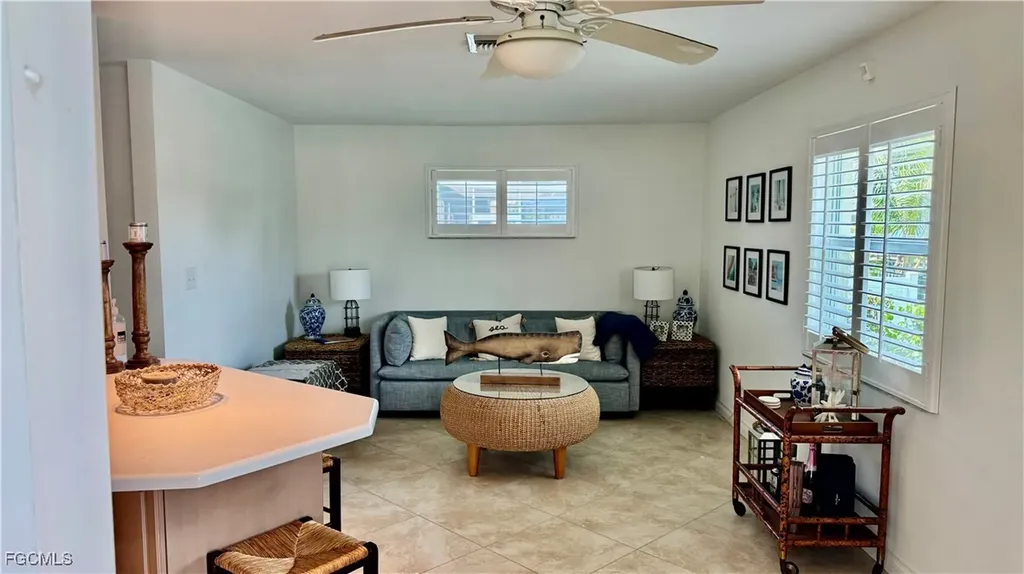 1927 SE 10th Street Cape Coral FL 33990