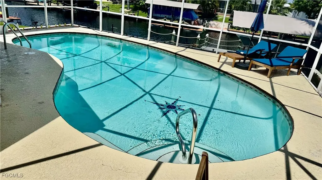 1927 SE 10th Street Cape Coral FL 33990