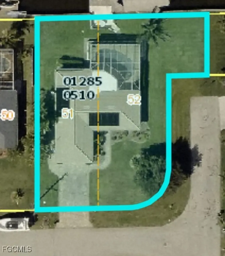 1927 SE 10th Street Cape Coral FL 33990