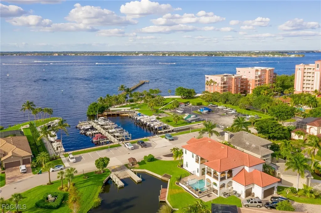 5445 Peppertree Drive Fort Myers FL 33908