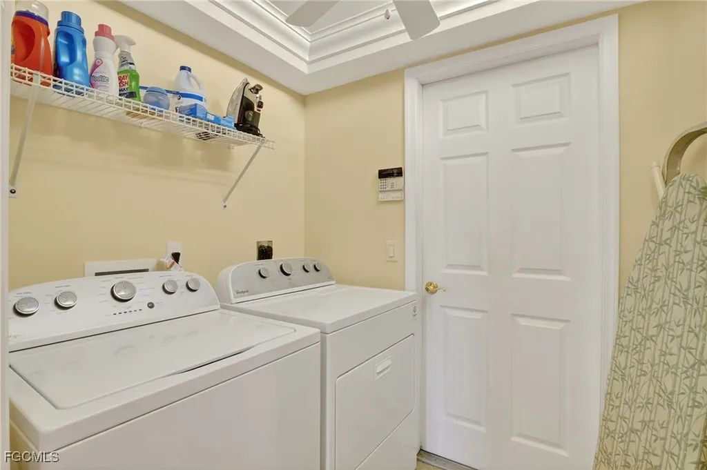 3318 SW 2nd Street Cape Coral FL 33991