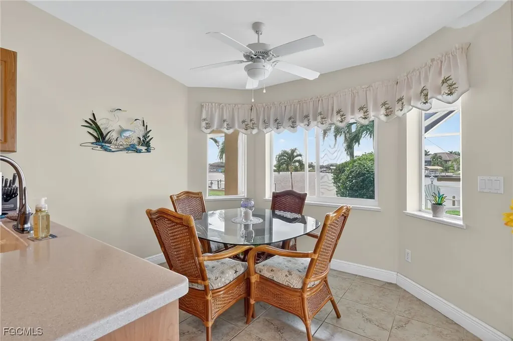 3318 SW 2nd Street Cape Coral FL 33991