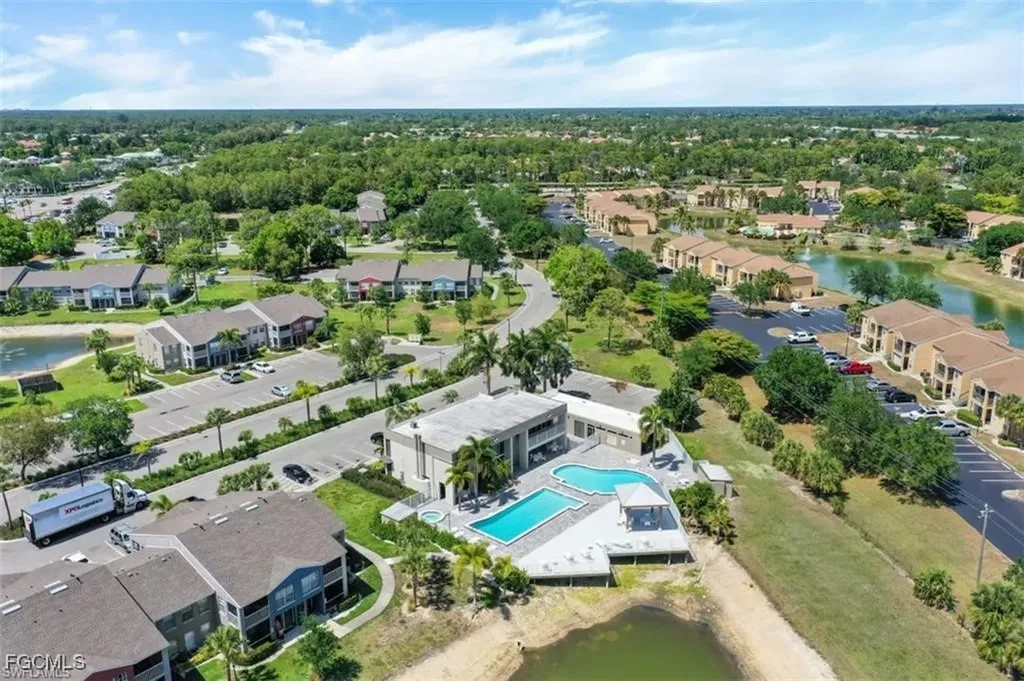161 Santa Clara Drive Naples FL 34104