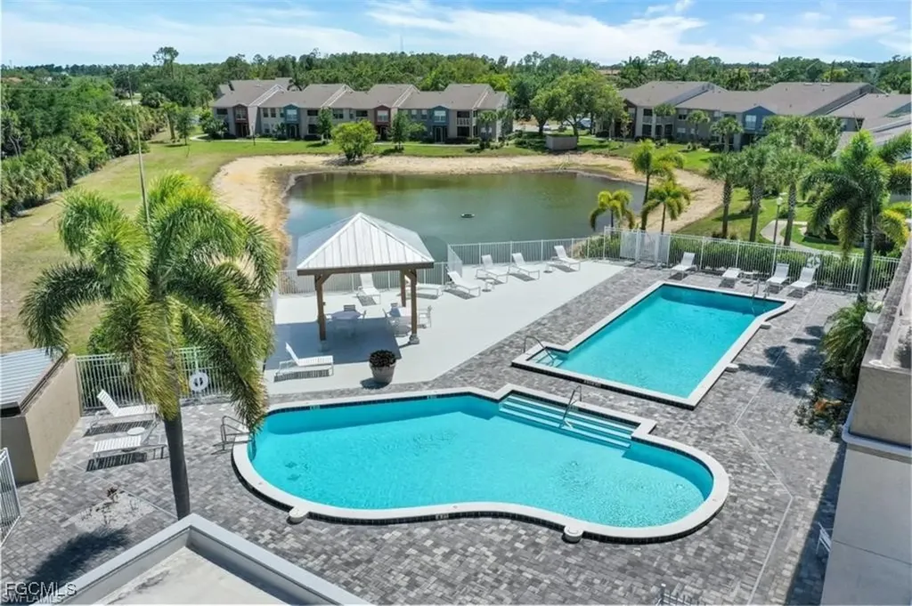 161 Santa Clara Drive Naples FL 34104