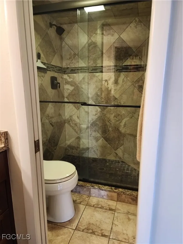 4515 Country Club Boulevard Cape Coral FL 33904