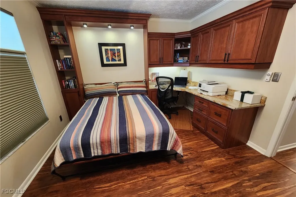 4515 Country Club Boulevard Cape Coral FL 33904
