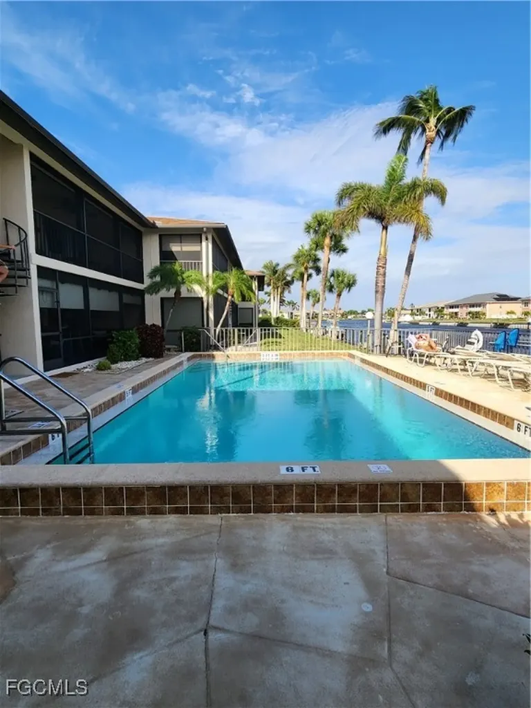 4515 Country Club Boulevard Cape Coral FL 33904