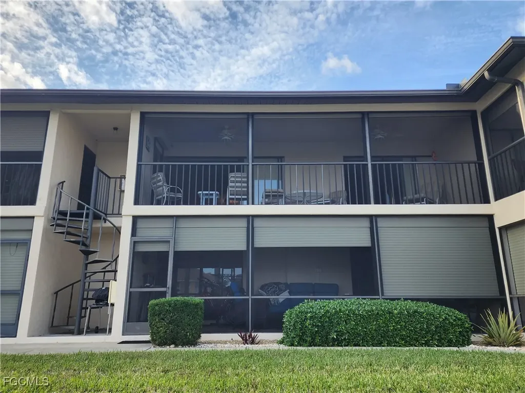4515 Country Club Boulevard Cape Coral FL 33904