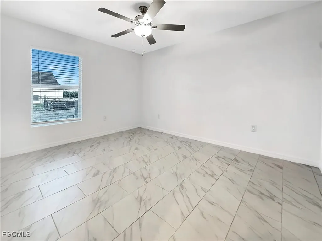 1423 NE 32nd Lane Cape Coral FL 33909