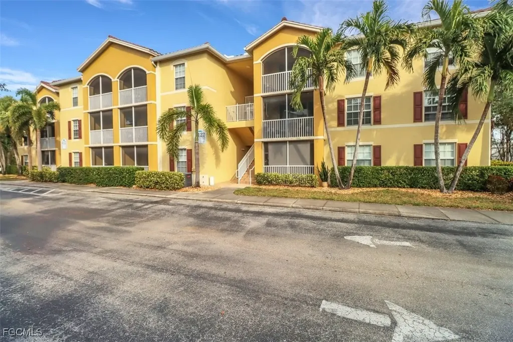 4105 Residence Drive Fort Myers FL 33901