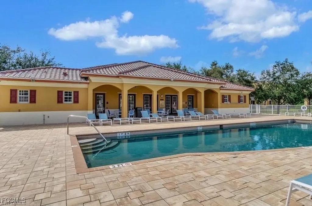 4105 Residence Drive Fort Myers FL 33901