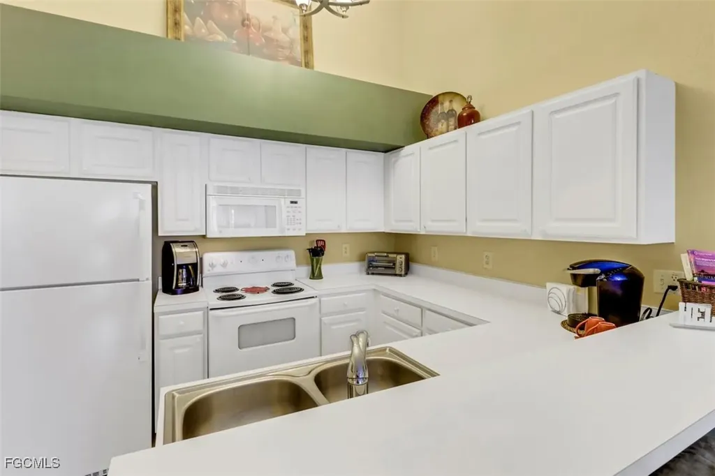 4105 Residence Drive Fort Myers FL 33901