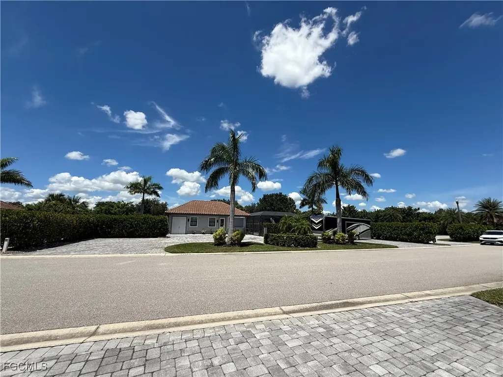 13364 Golden Palms Circle Fort Myers FL 33913