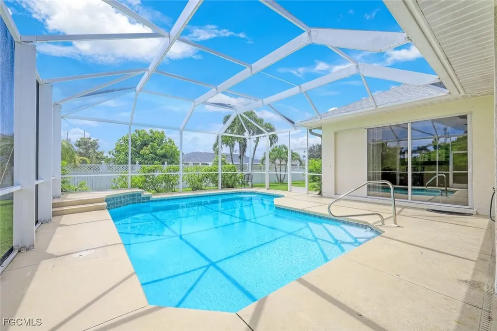 3756 SE 1st Avenue Cape Coral FL 33904