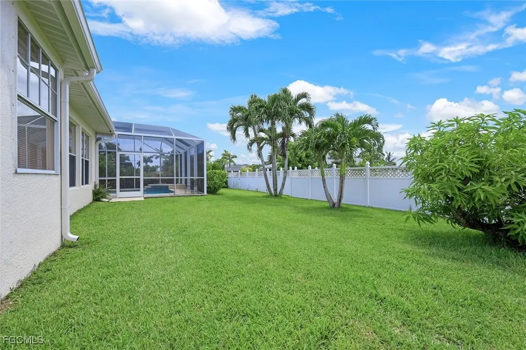 3756 SE 1st Avenue Cape Coral FL 33904